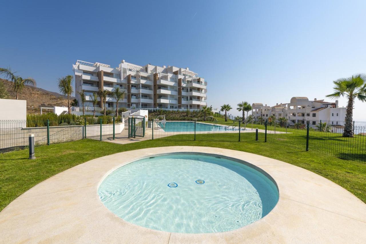 Apartamento De Lujo De 2 Dormitorios Torrox Exteriör bild